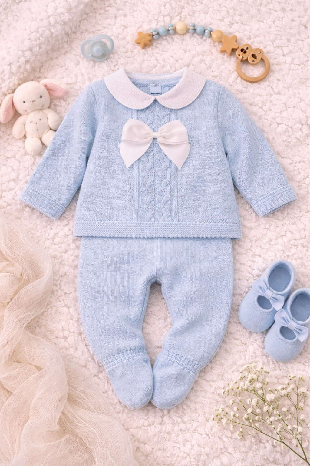 Beautiful Spanish-style knitted baby outfit in blue