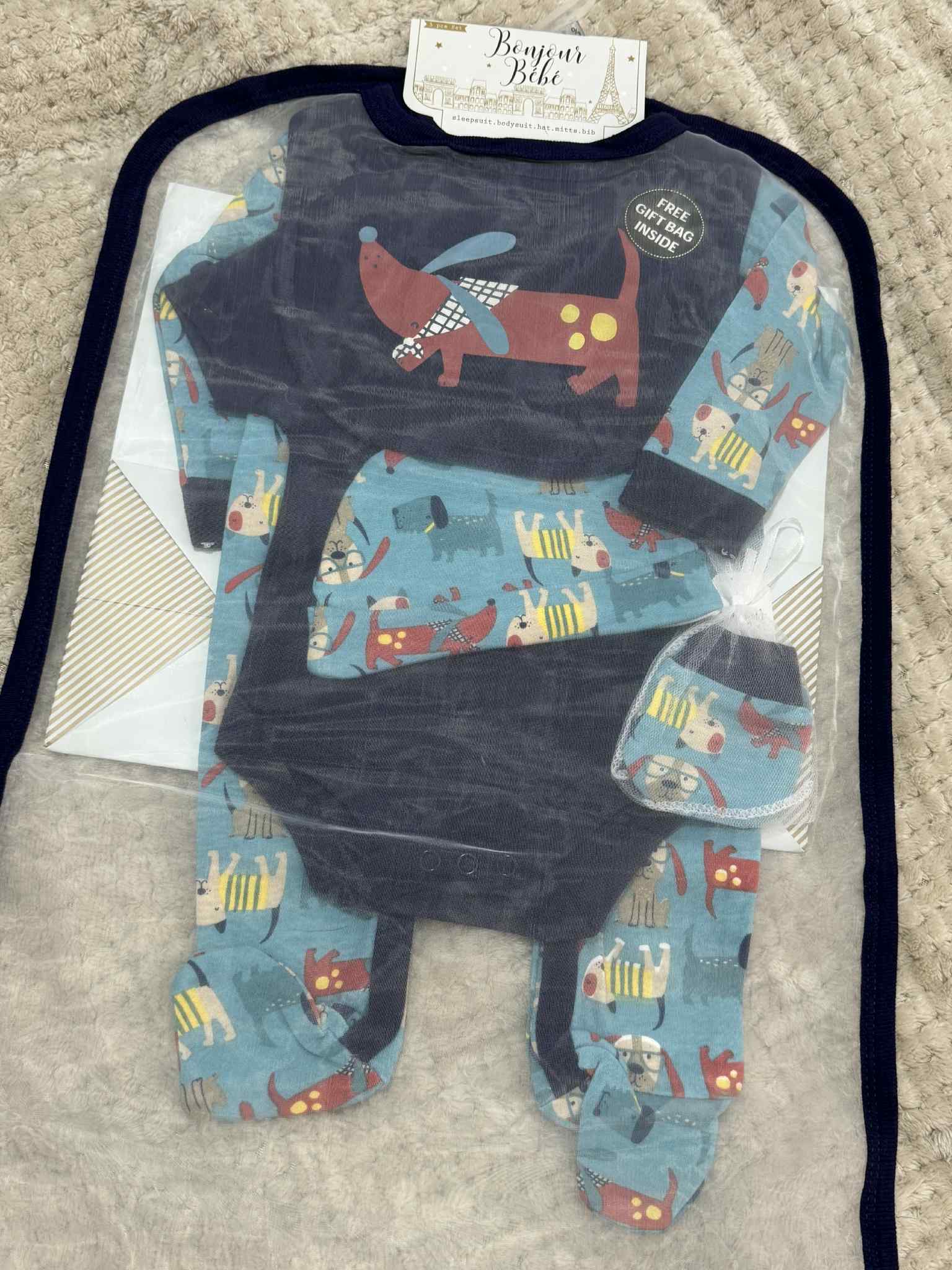 Baby Boys 5 Piece Matching Dog Set & Giftbag