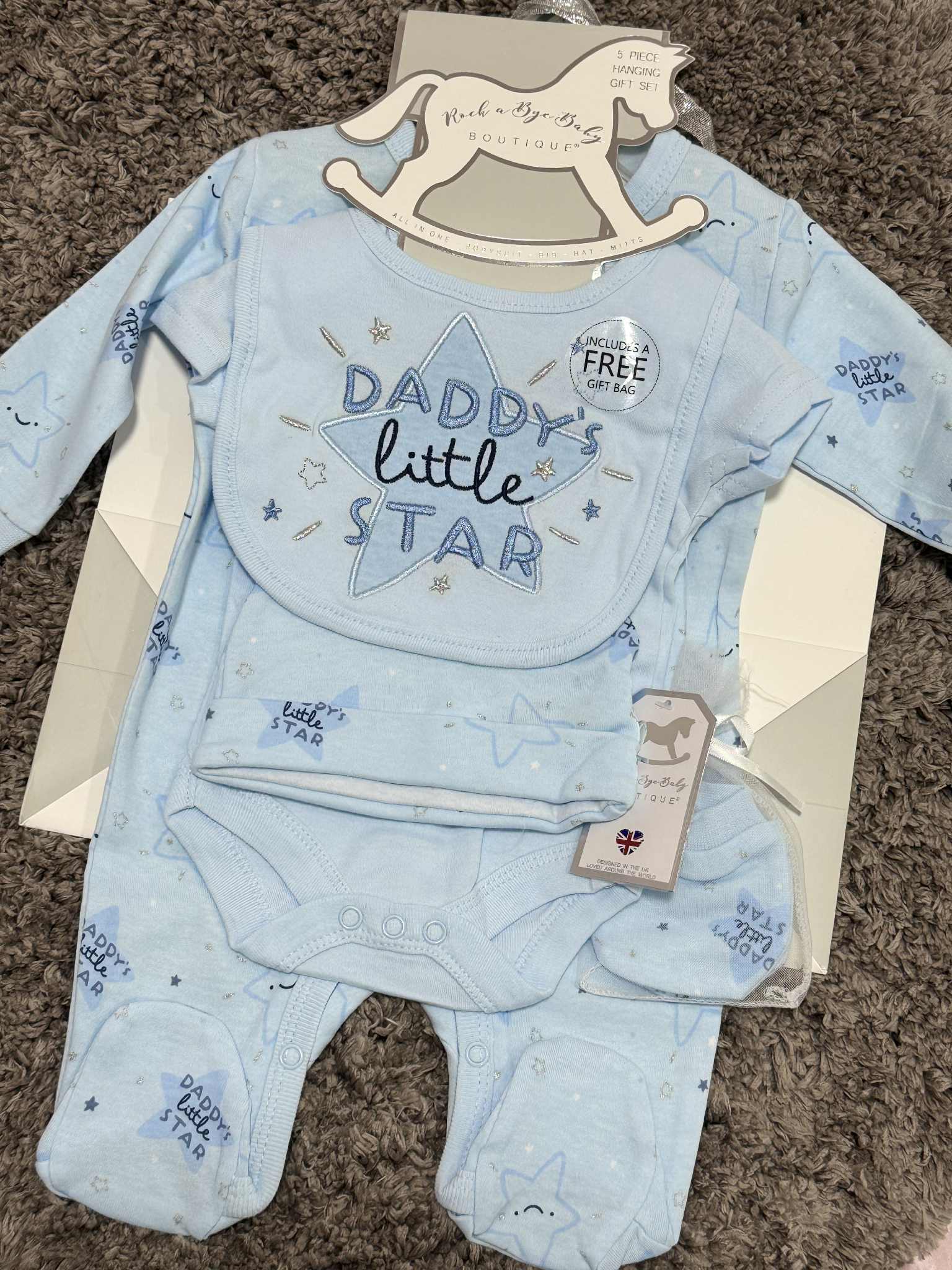 Baby Boys 5 Piece Matching Daddy's Star Set & Giftbag