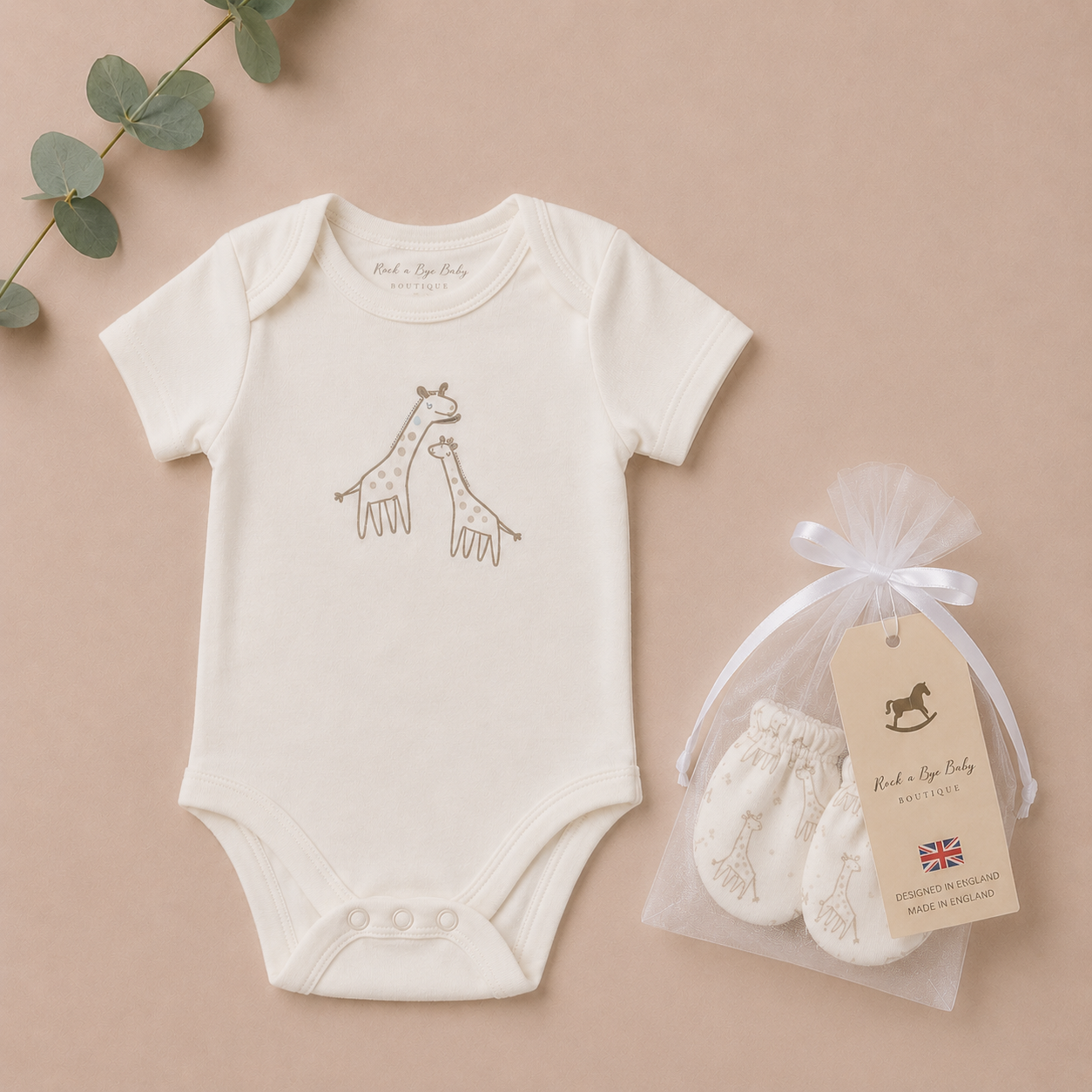 'Cream Giraffe' Baby Unisex 5-Piece Giftset