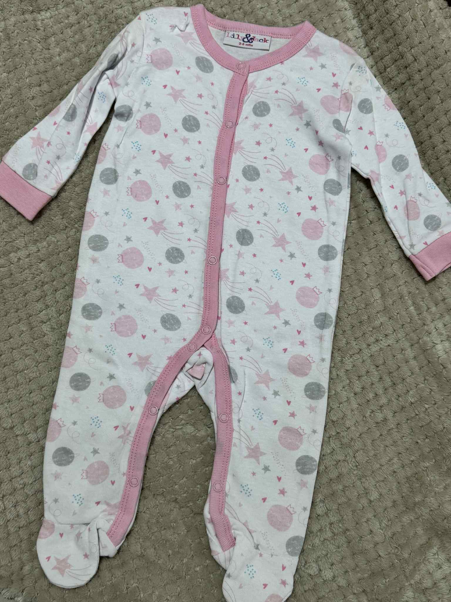 Baby Girls 5 Piece Matching Moon & Stars Set & Giftbag